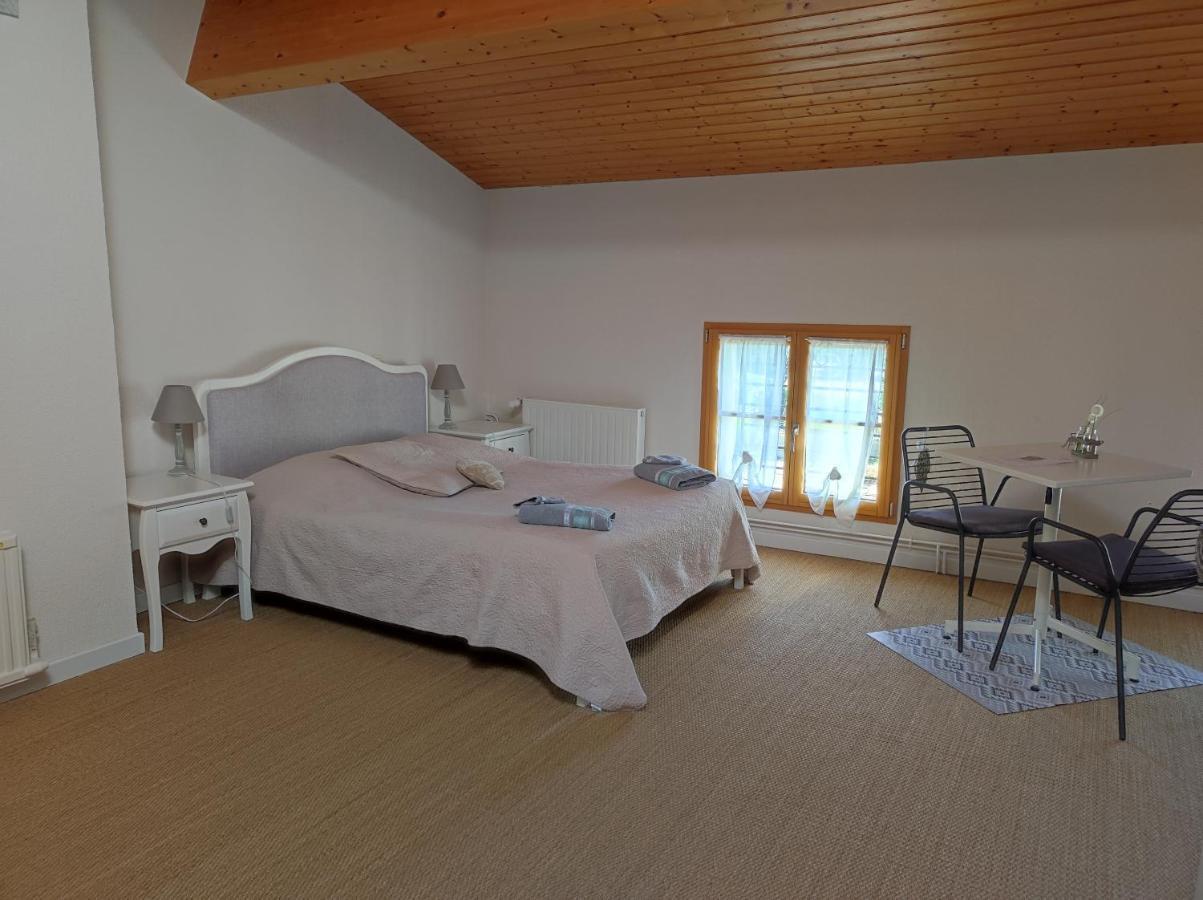 Bed and Breakfast Les Chenets Chenay  Exterior foto
